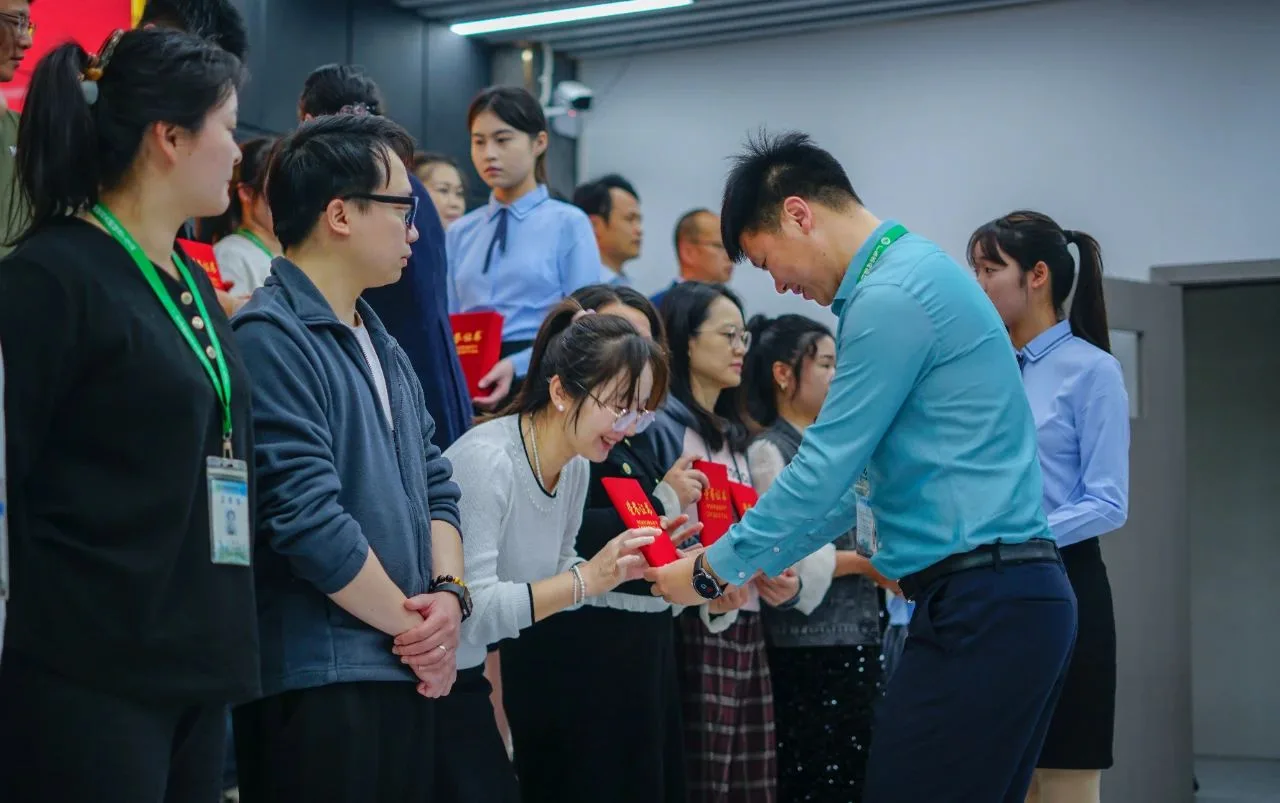 高新榜样引领 | 开学典礼：新学期，让我们一起闪耀 - 图15
